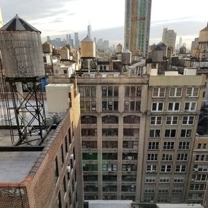 Meet your Posher, Laura